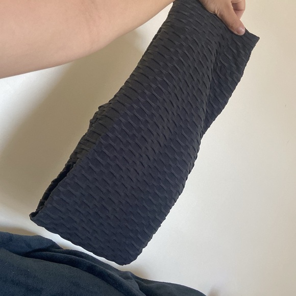 Honeycomb heart shaped leggings L & XXL - Picture 2 of 4